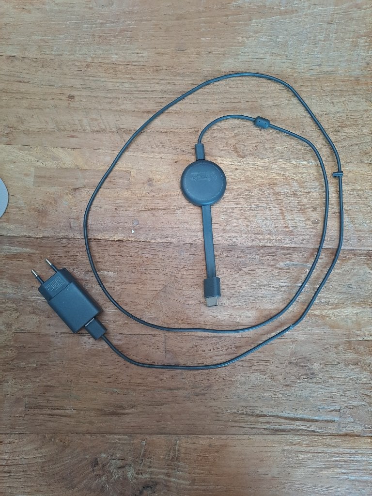 Google Chromecast 3e generatie (2018) – Compleet met adapter, Audio, Tv en Foto, Mediaspelers, Ophalen of Verzenden, Zo goed als nieuw