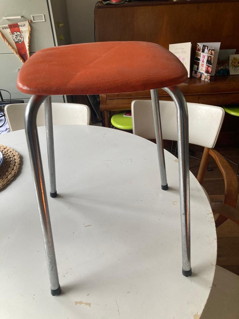 Retro wiebel kruk, Ophalen, Huis en Inrichting