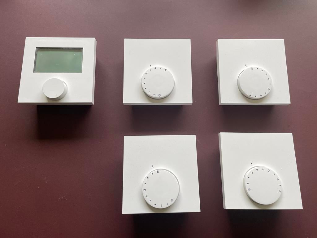 Thermostaat set voor vloerverwarming, Ophalen, Gebruikt