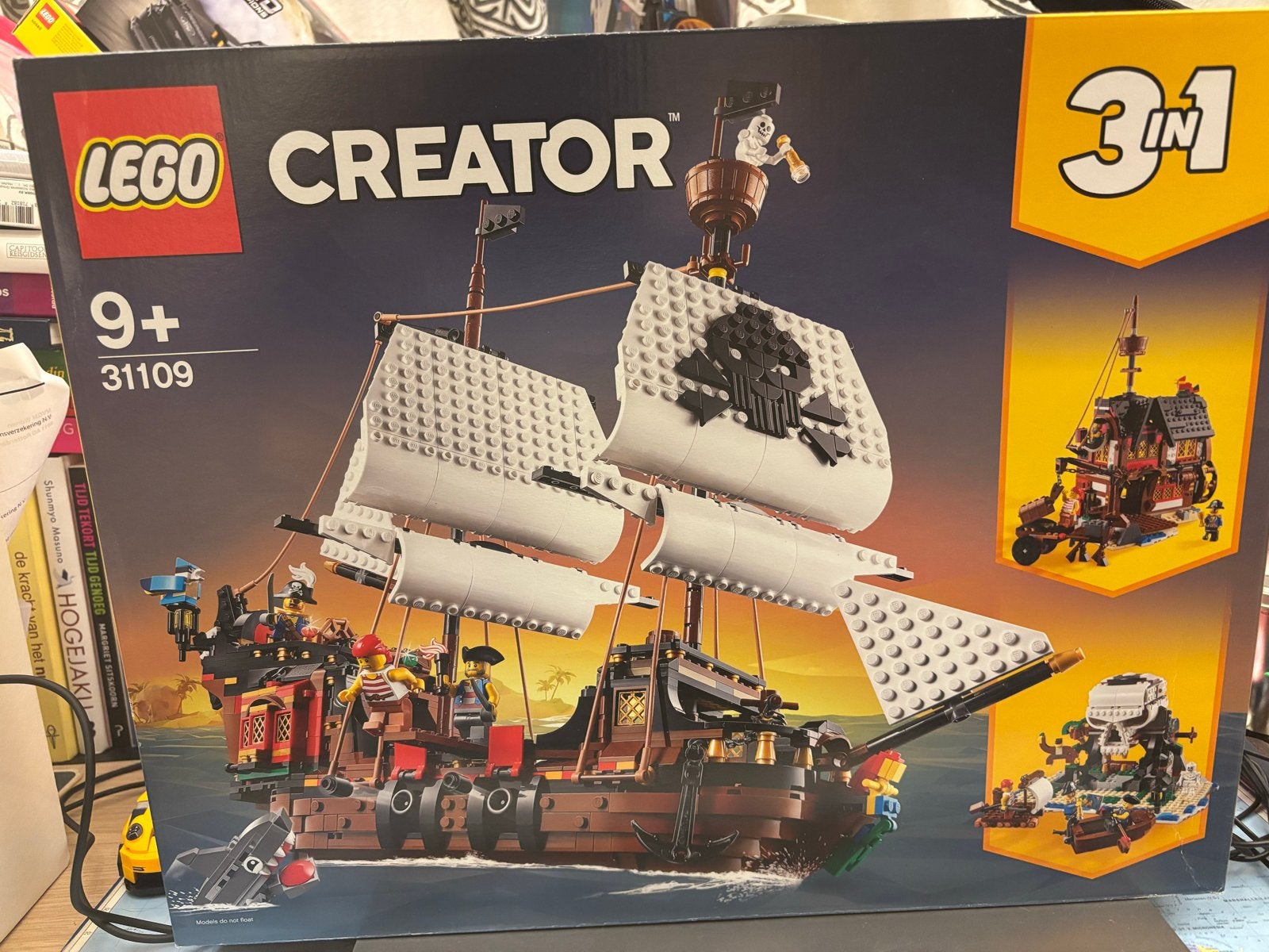 LEGO Creator 31109 Piratenschip 3-in-1 Nieuw in doos, Ophalen of Verzenden, Nieuw, Overige merken