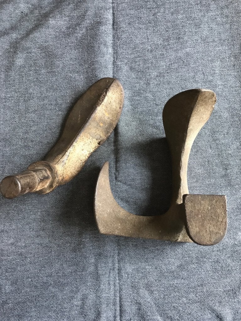 2 oude schoenmakers leesten, Antiek en Kunst, Antiek | Gereedschap en Instrumenten, Ophalen of Verzenden