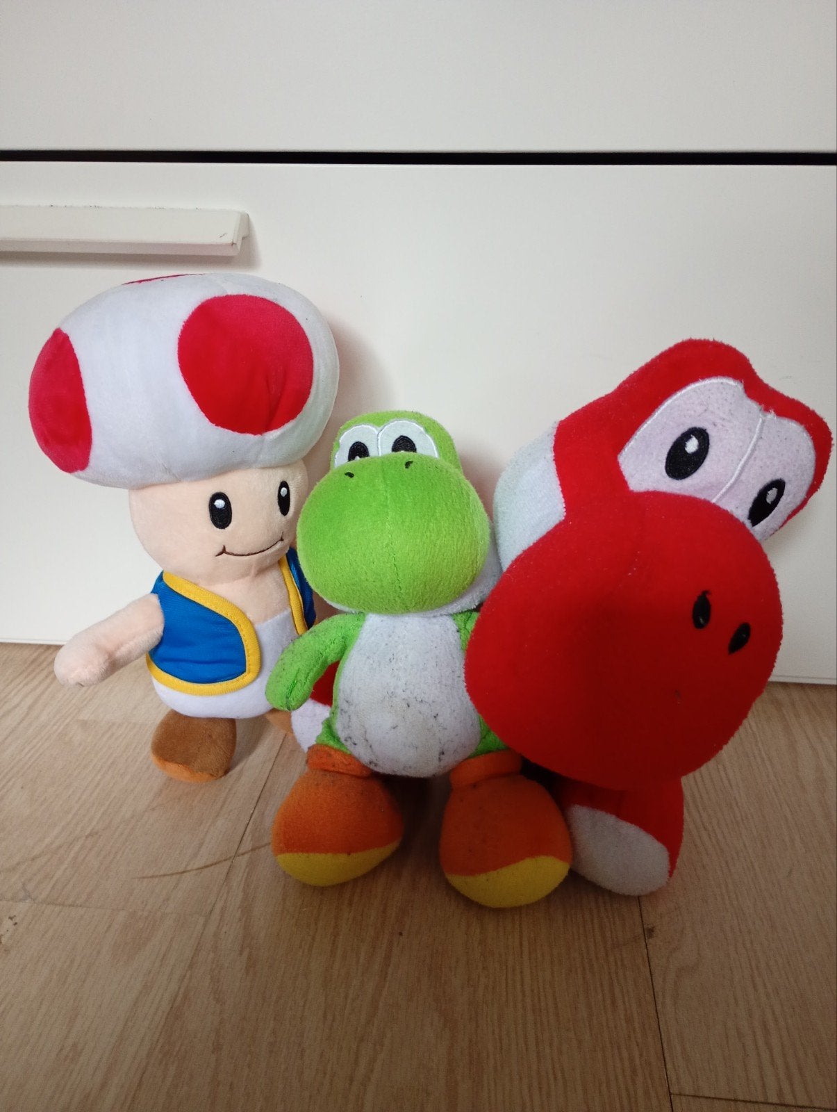 3 Knuffels: Yoshi (2x) en Toad - ongeveer 25cm, Ophalen of Verzenden