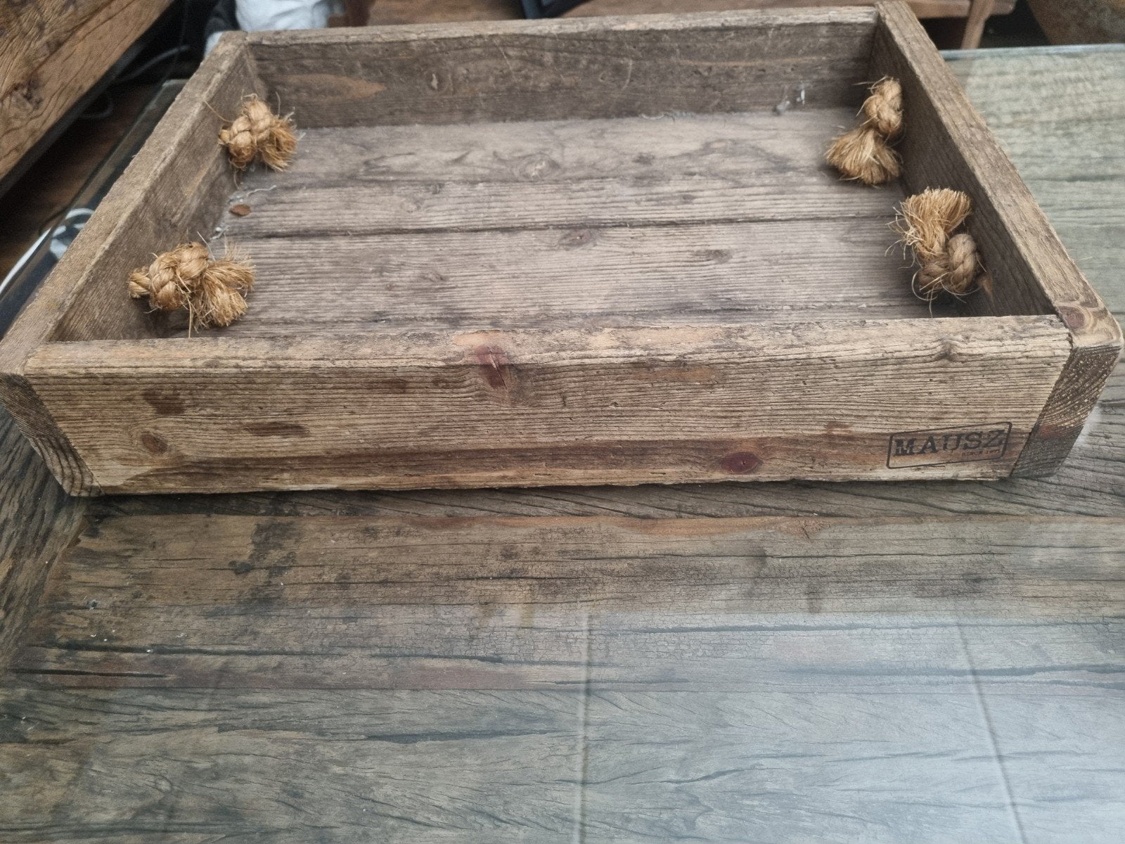 Te koop houten dienblad met touw, Ophalen, Zo goed als nieuw, Met handvatten, Rechthoekig