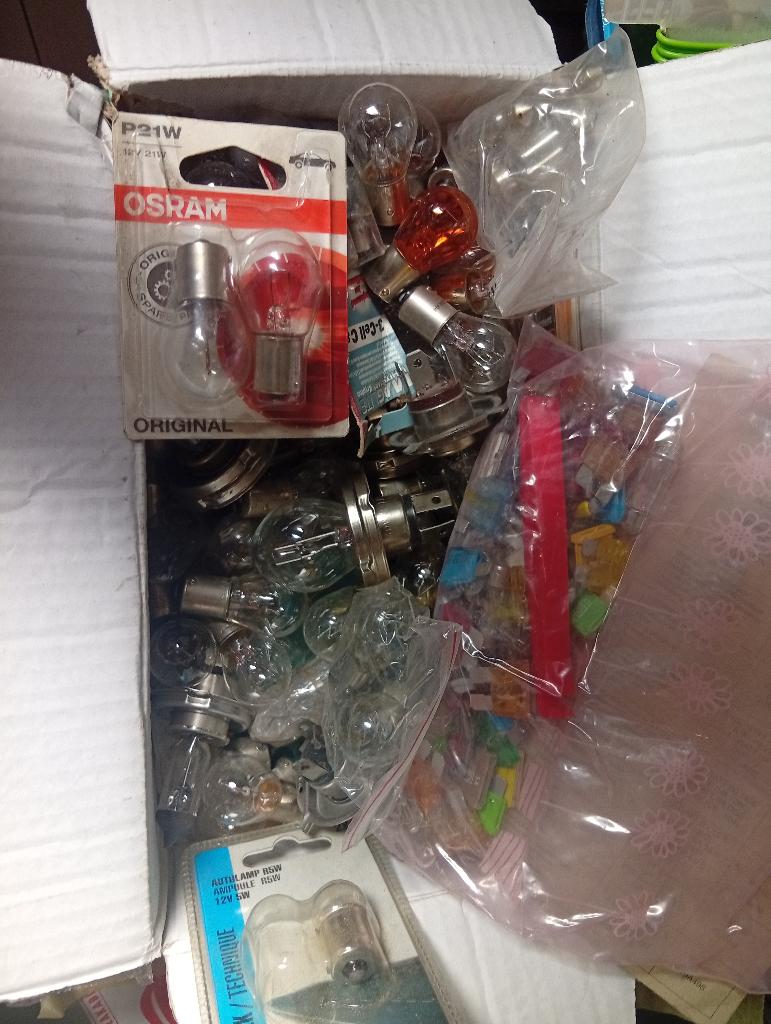 Auto lampen 12 volt oldtimer, Ophalen, Gebruikt