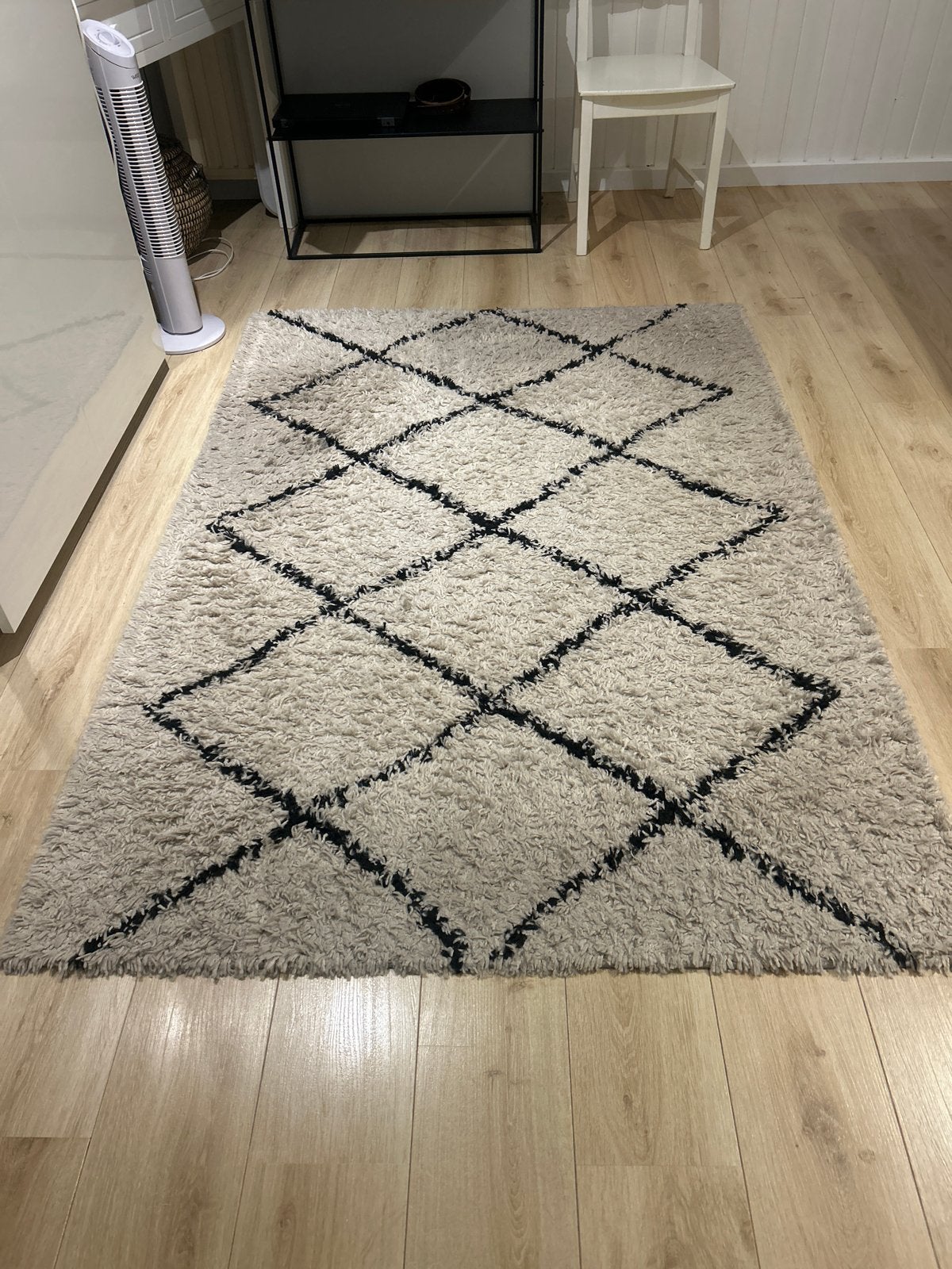 Vloerkleed 140x200 cm met ruitpatroon, Ophalen, Gebruikt, 100 tot 150 cm, Crème
