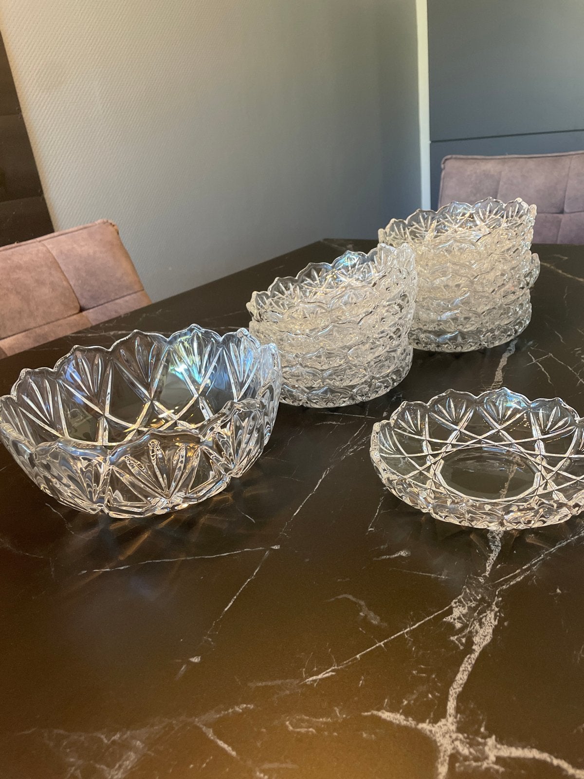 Glazen schalen en schoteltjes set, Ophalen