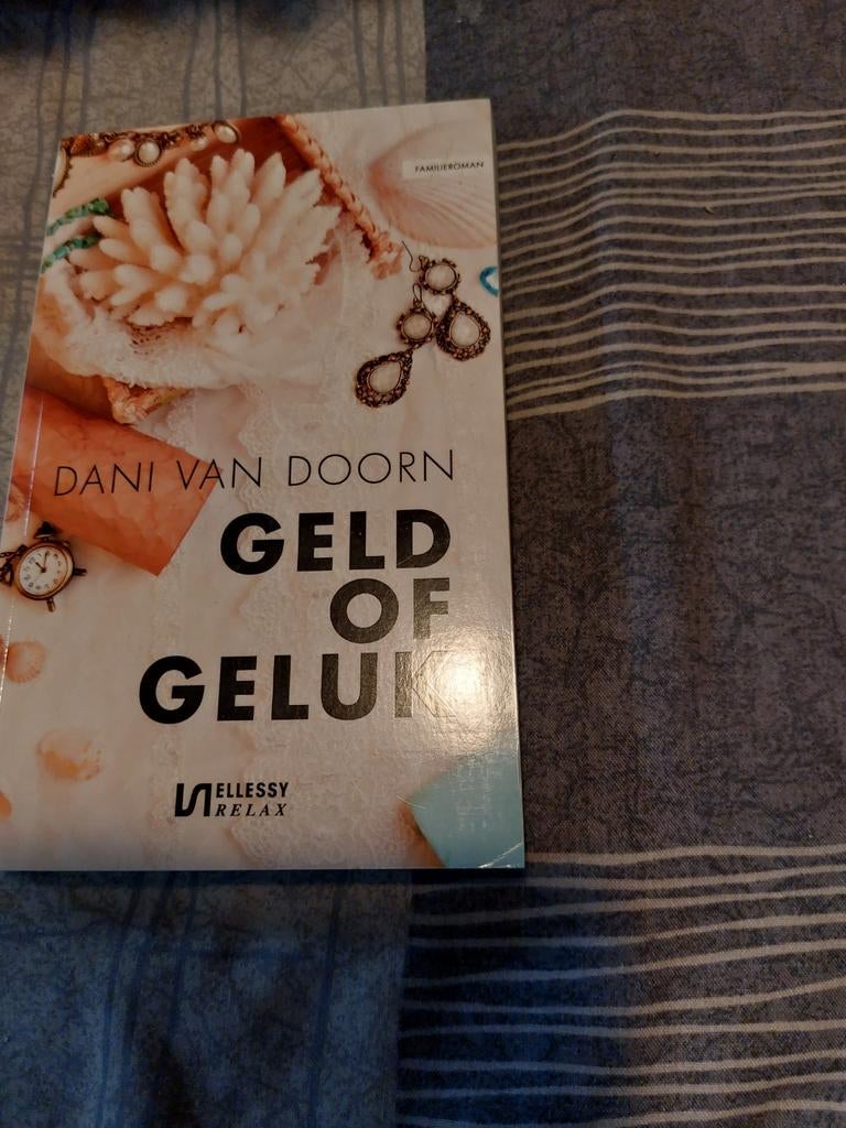 Dani van Doorn - Geld of geluk, Ophalen of Verzenden, Zo goed als nieuw, Dani van Doorn