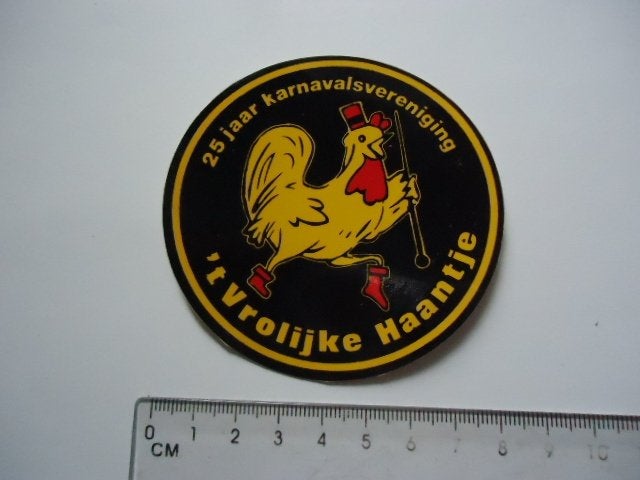 sticker oud T VROLIJKE HAANTJE Carnaval oeteldonk den bosch, Ophalen of Verzenden, Zo goed als nieuw, Bedrijf of Vereniging