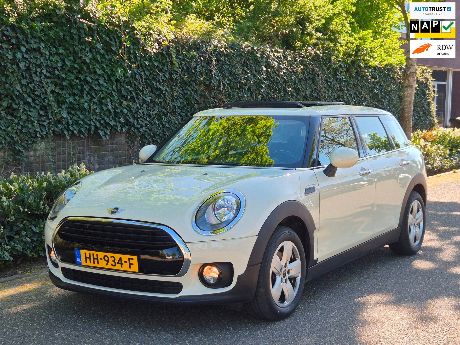 Mini Clubman Panorama Apple CarPlay Automaat Keyless NL NAP, Auto's, Mini, Bedrijf, Te koop, Clubman, ABS, Airbags, Airconditioning