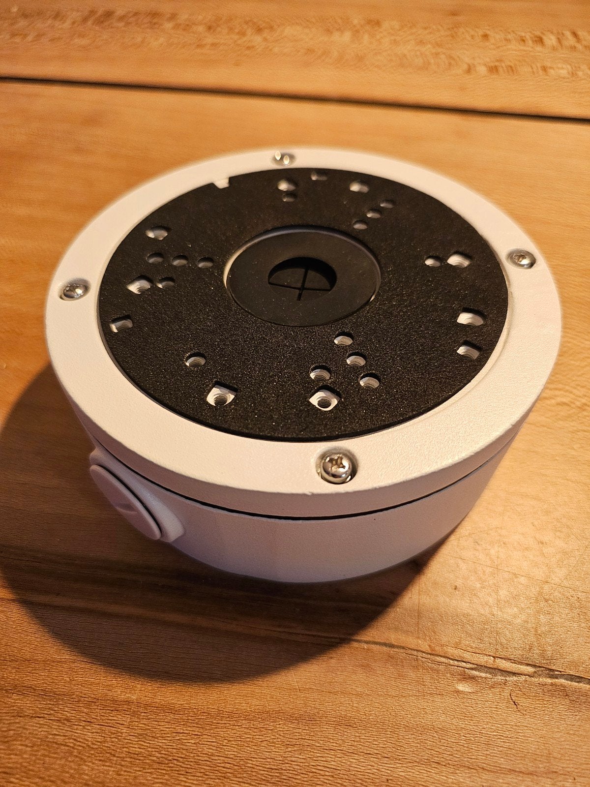 Montageboxen voor beveiligingscamera (antraciet en wit), Audio, Tv en Foto, Ophalen of Verzenden, Nieuw, Buitencamera