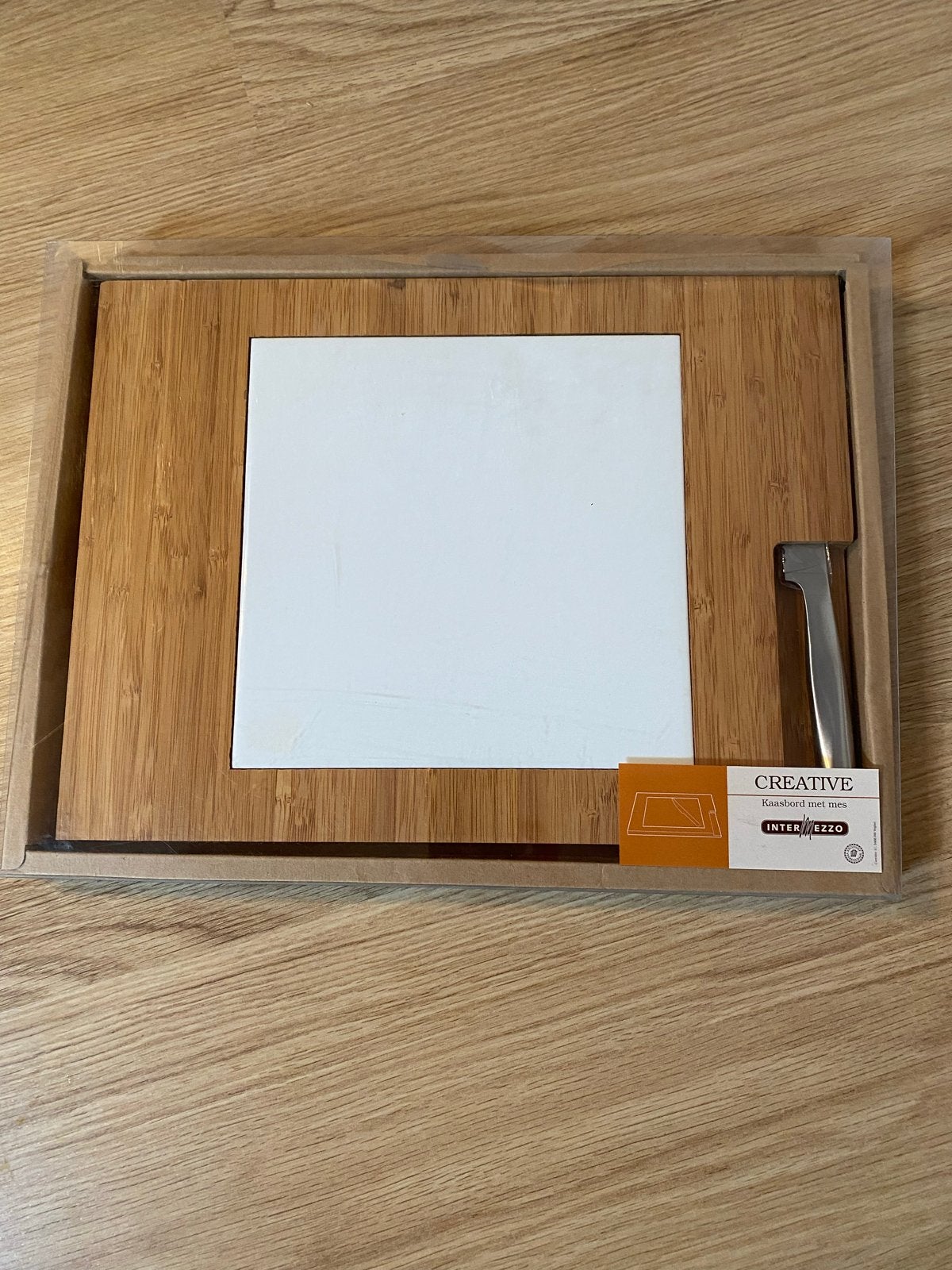 Nieuw Creative Kaasbord met mes - Intermezzo, Hout, Snij-/serveerplank, Nieuw, Ophalen of Verzenden