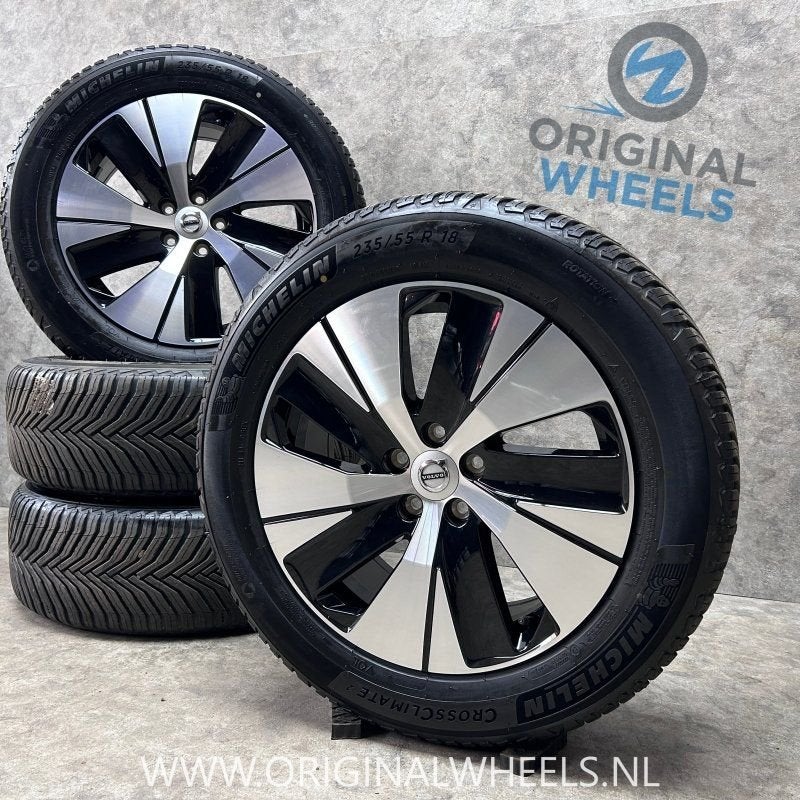 18 inch originele velgen + all season banden Volvo XC40 3168