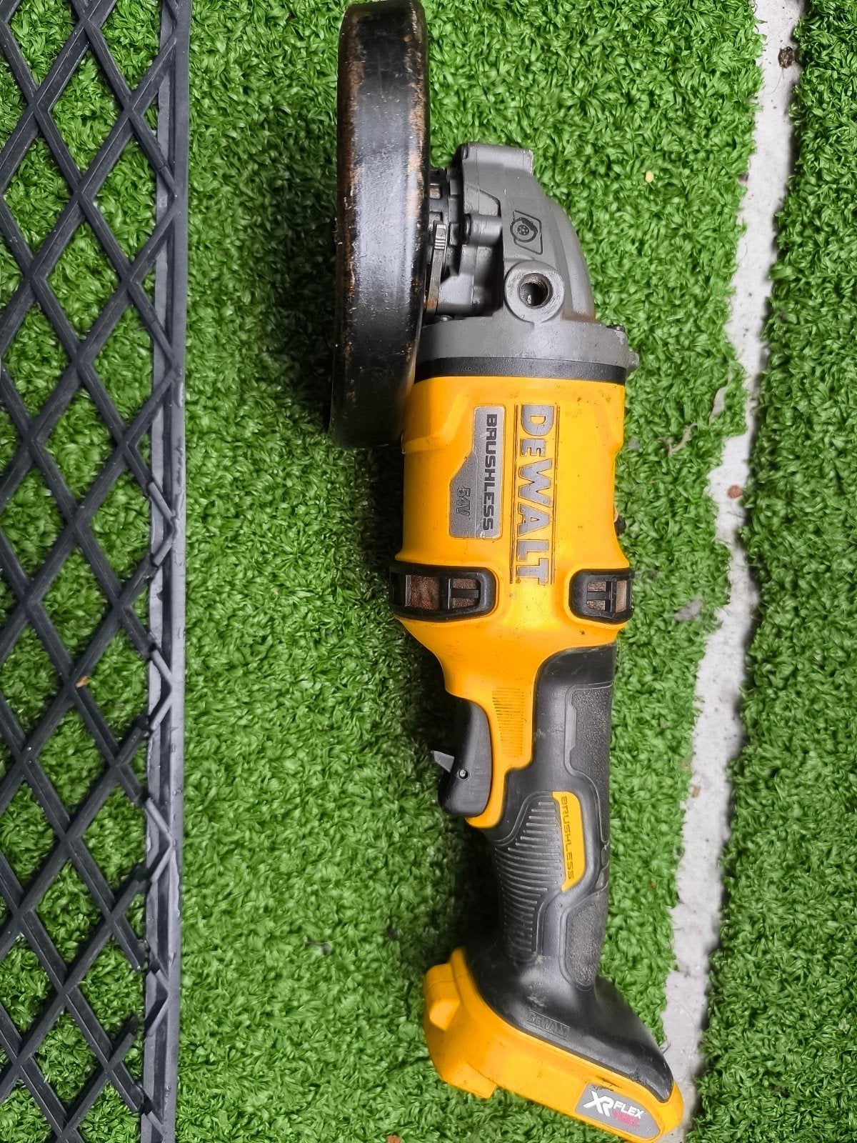 Dewalt DCG414 Slijptol - Krachtige Accu Haakse Slijper 54v, Ophalen of Verzenden, Gebruikt, 1000 watt of meer, Haakse handslijpmachine
