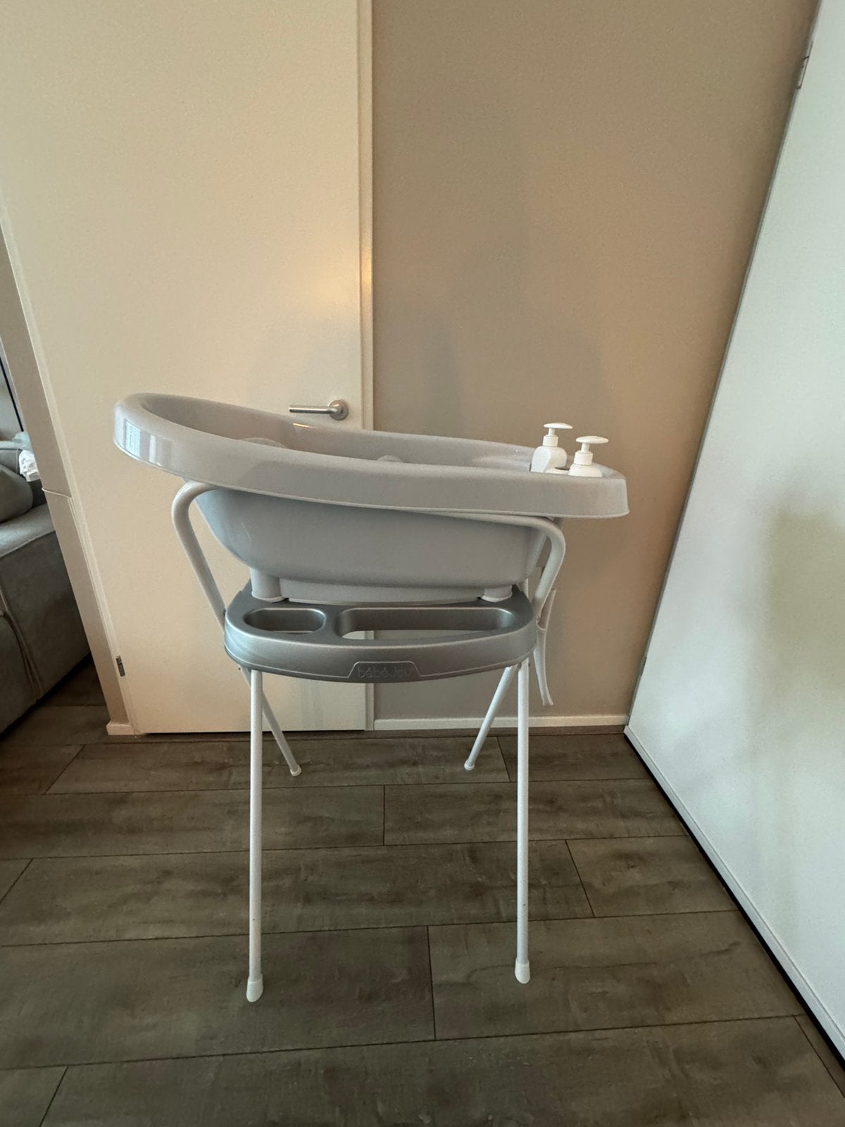 Licht grijze Bébé-jou baby badje, Kinderen en Baby's, Badjes en Verzorging, Ophalen, Zo goed als nieuw, Badje, Bébé-jou