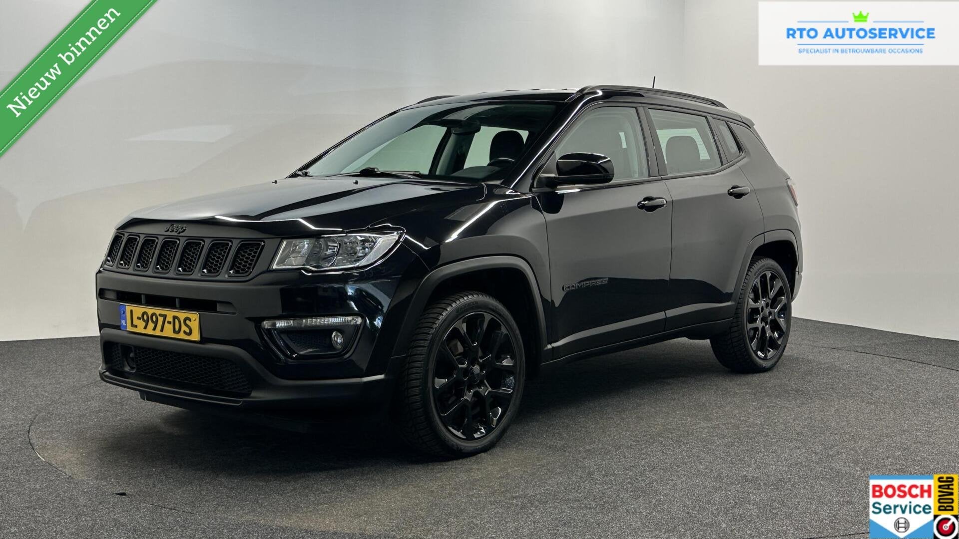 Jeep Compass 1.3T Night Eagle CAMERA CARPLAY NAVI ECC CRUISE, Auto's, Jeep, Voorwielaandrijving, 15 km/l, 4 cilinders, Met garantie (alle)