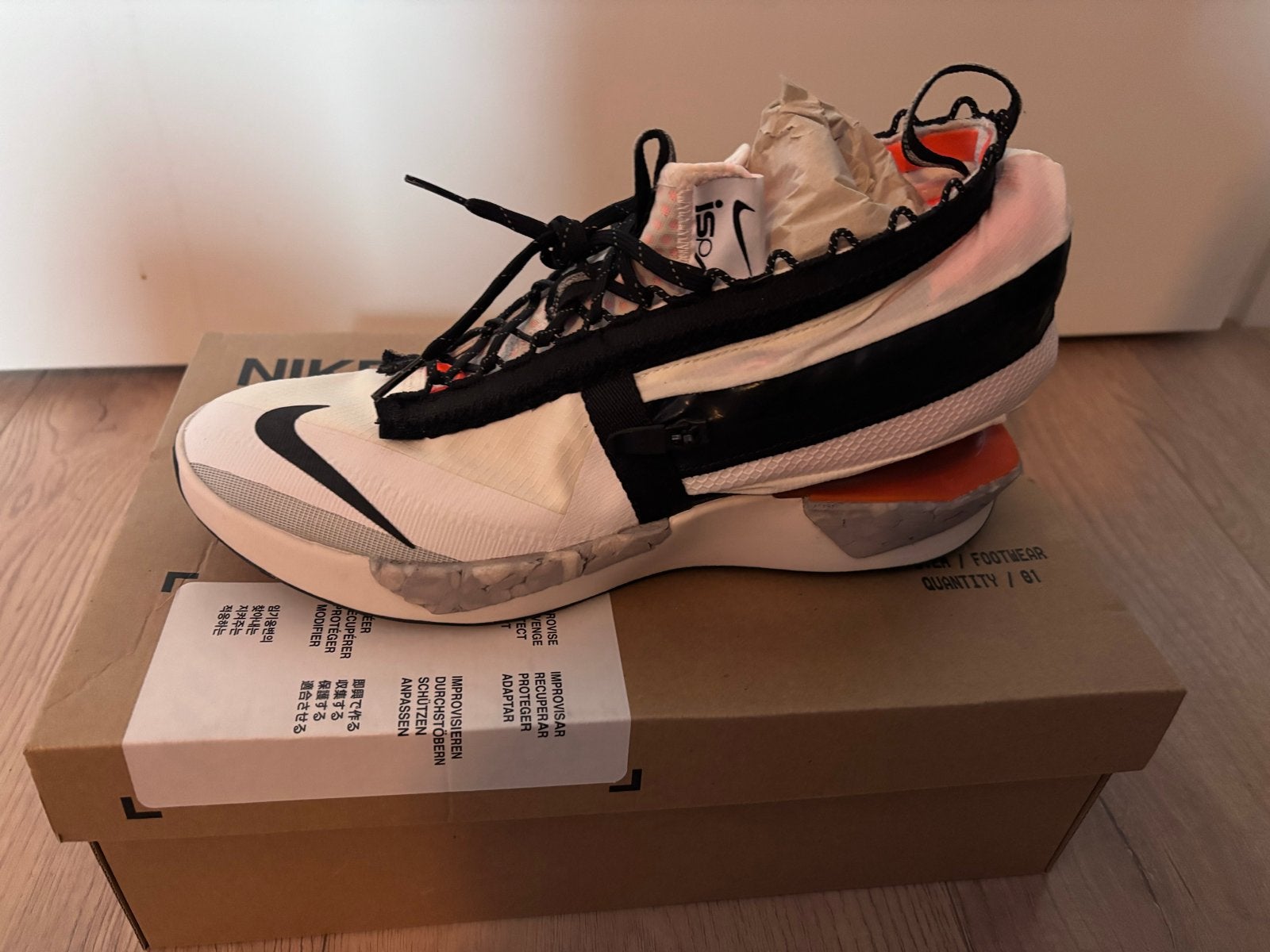 Nike Drifter Gator ISPA - Limited Edition - maat 44, Ophalen, Nieuw, Wit, Sneakers of Gympen