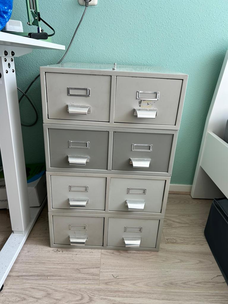 Vintage archief ladenkastjes industrieel nachtkastje, Ophalen, Zo goed als nieuw