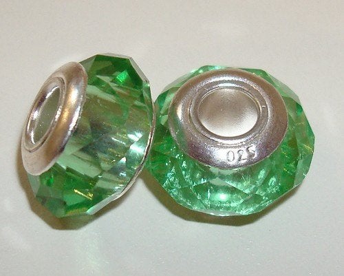 925 Sterling zilveren facetgeslepen kristalbedel lichtgroen., Want 18 Hoogvliet, Adorabeads, Glas of Kristal, Nieuw