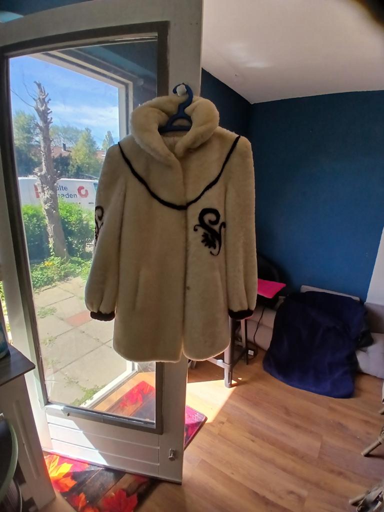 Vintage Crème Jas met Zwarte Details, Kleding | Dames, Jassen | Zomer, Maat 38/40 (M), Beige, Ophalen of Verzenden, Onbekend