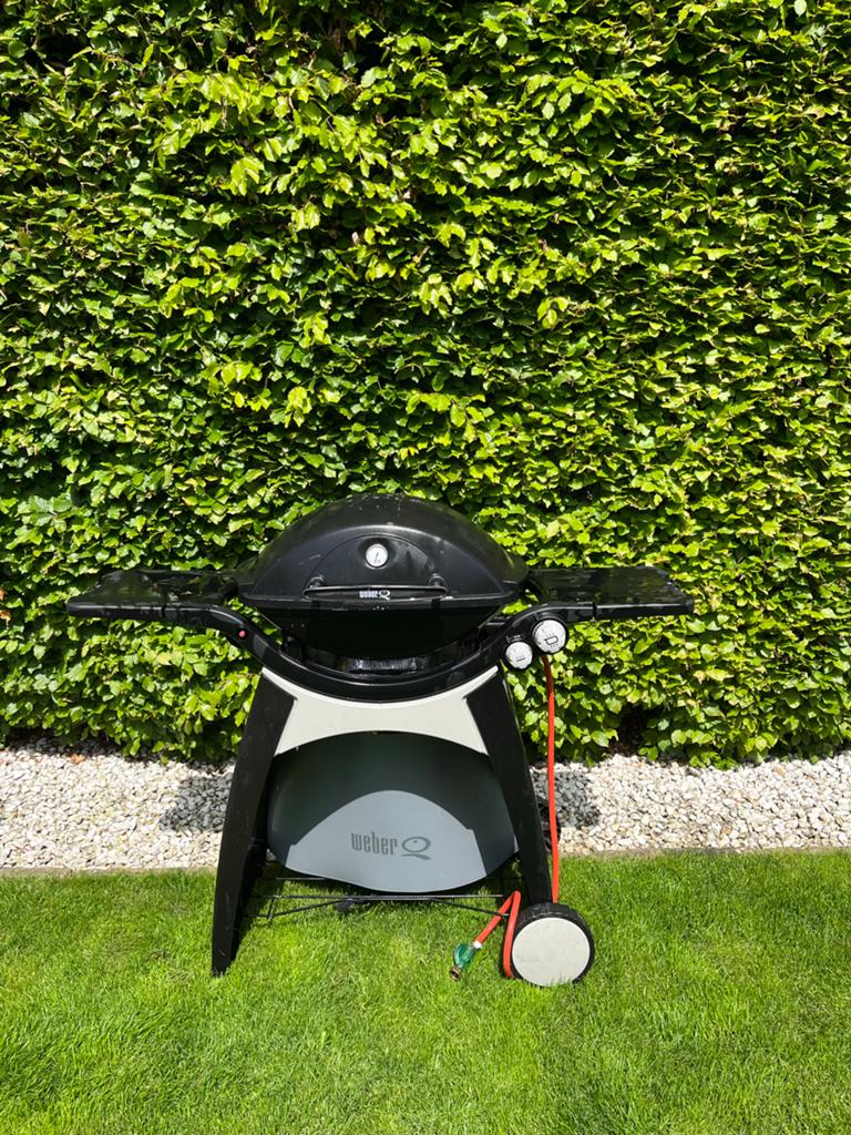 Weber Q300 barbecue (zonder gasfles), Ophalen, Gebruikt
