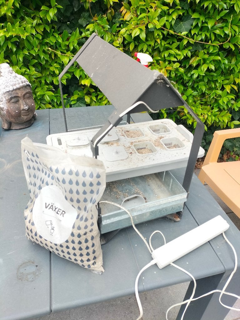 Gratis: Ikea Krydda/Växer kweekbak, Ophalen, Gebruikt, Kweekbak