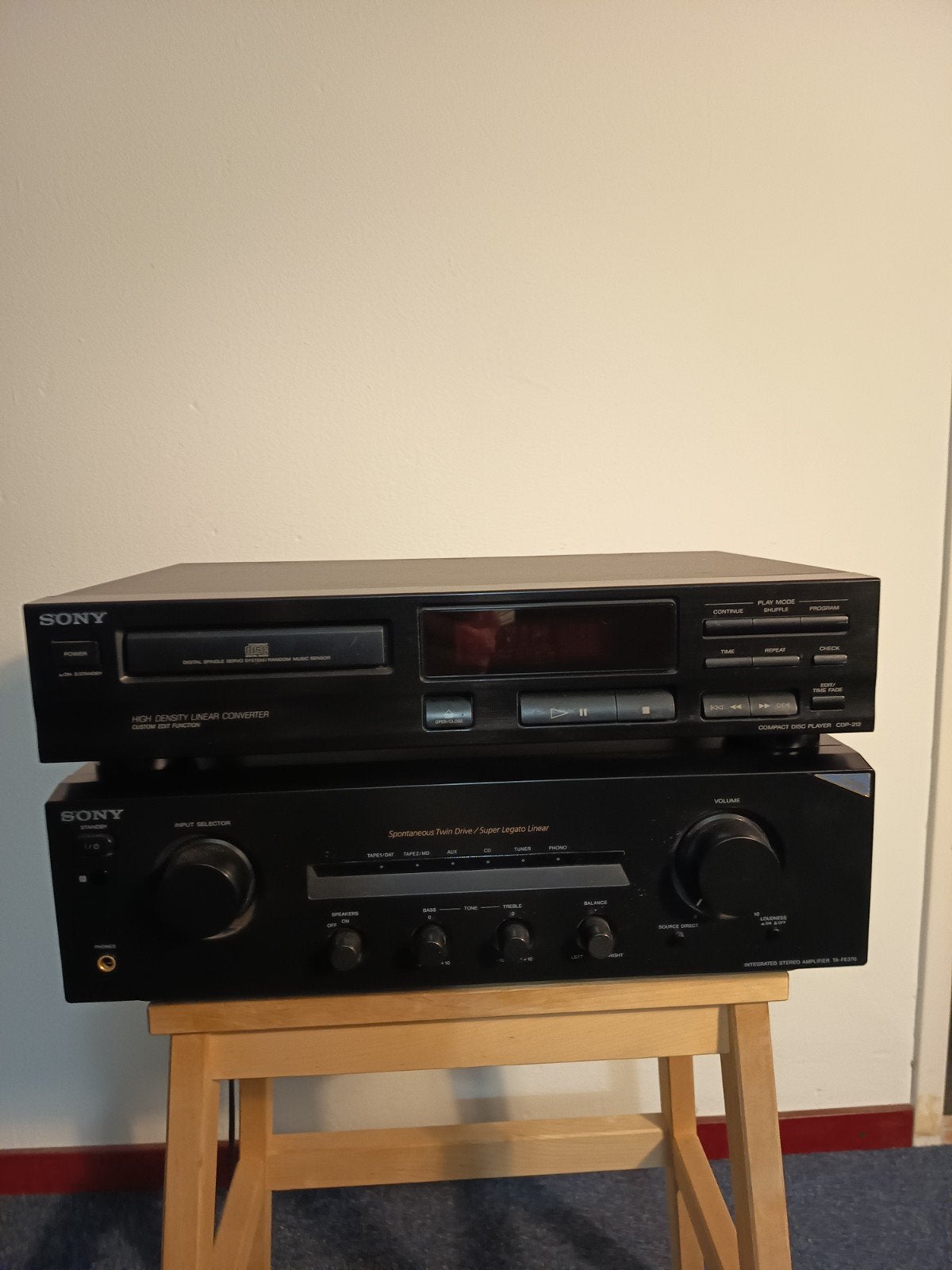 Sony Stereo Set: Versterker TA-FE370 & CD-speler CDP-212, Gebruikt, Sony, Cd-speler, Losse componenten