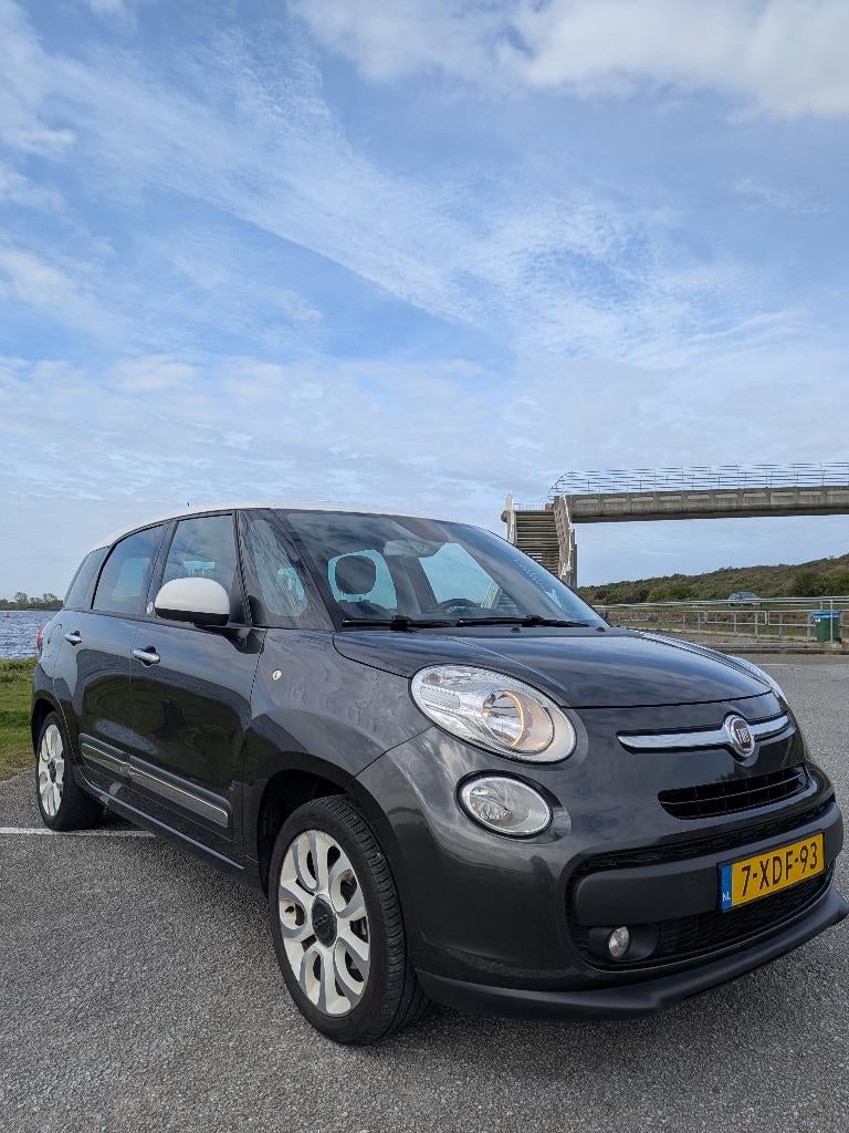 Fiat 500L 0.9 Twinair Living 7P 2014 Grijs, 1295 kg, 7 stoelen, Origineel Nederlands, Handgeschakeld