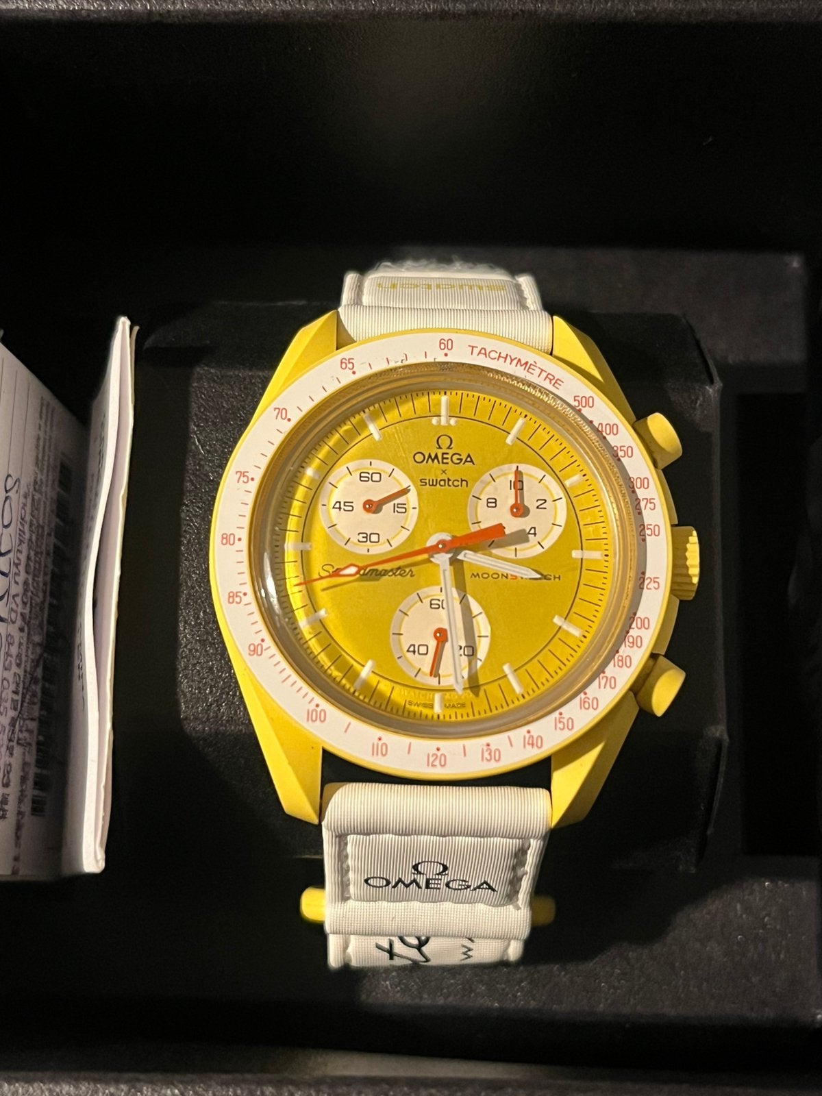 Omega x Swatch MoonSwatch Mission to the Sun, Ophalen of Verzenden, Zo goed als nieuw, Kunststof, Swatch
