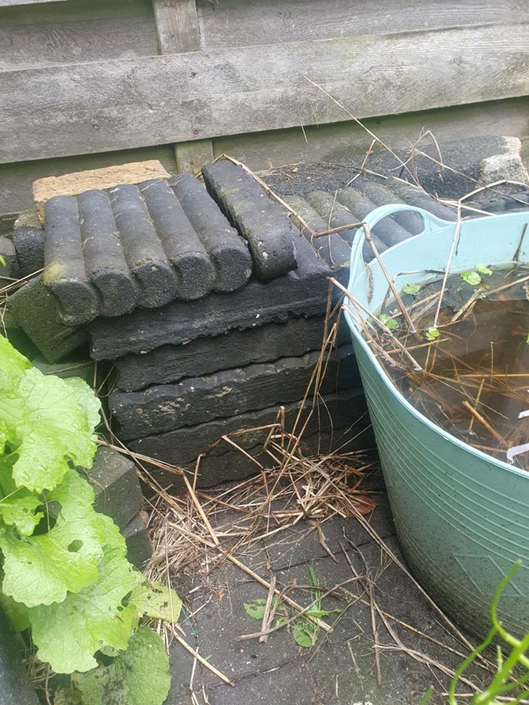 Stenen en banden, alles in 1x meenemen, Gebruikt, Klinkers, Ophalen of Verzenden, Minder dan 5 m²