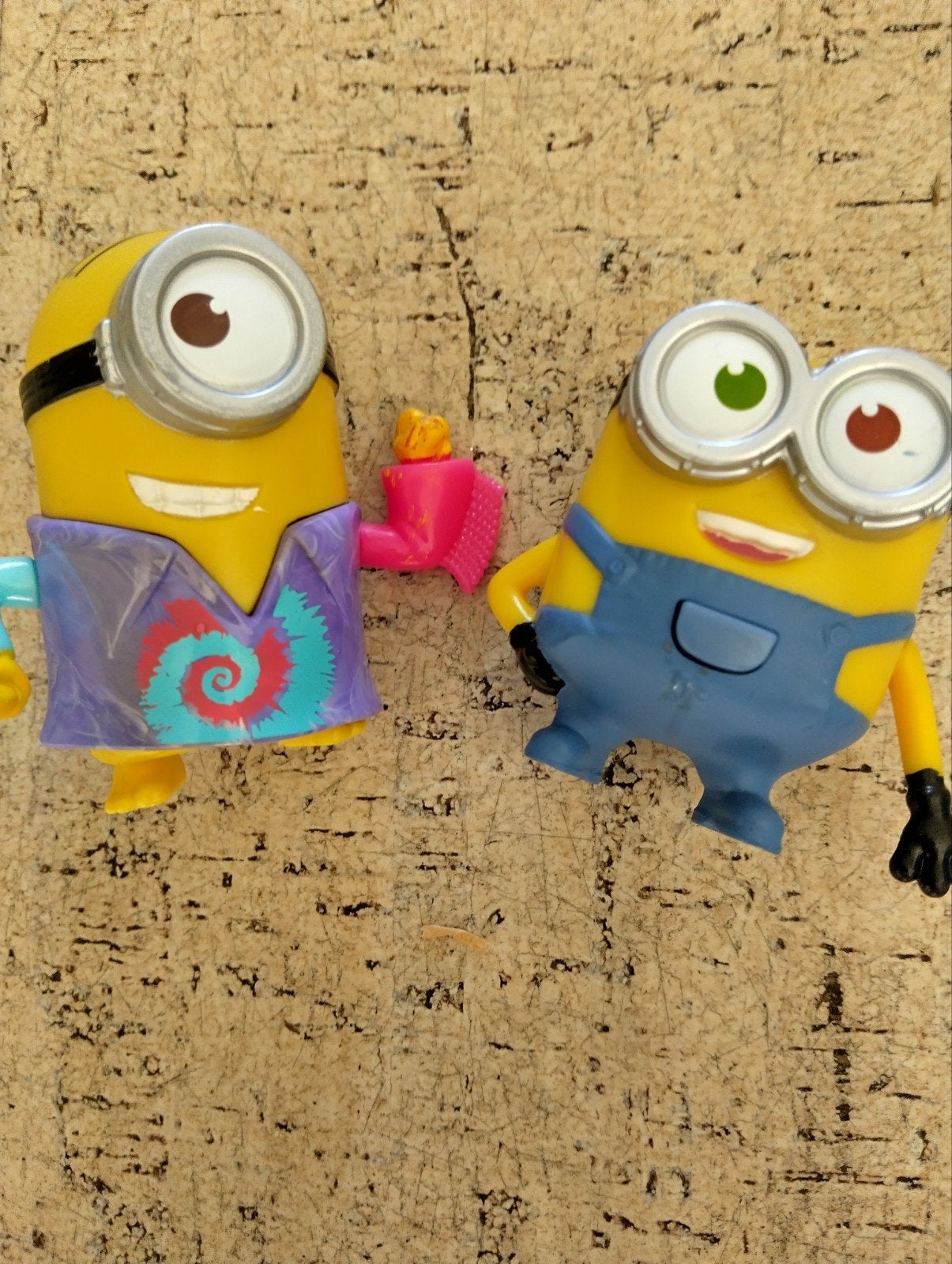 Minions speelfiguren - set van 2, Ophalen, Zo goed als nieuw, Jongen of Meisje
