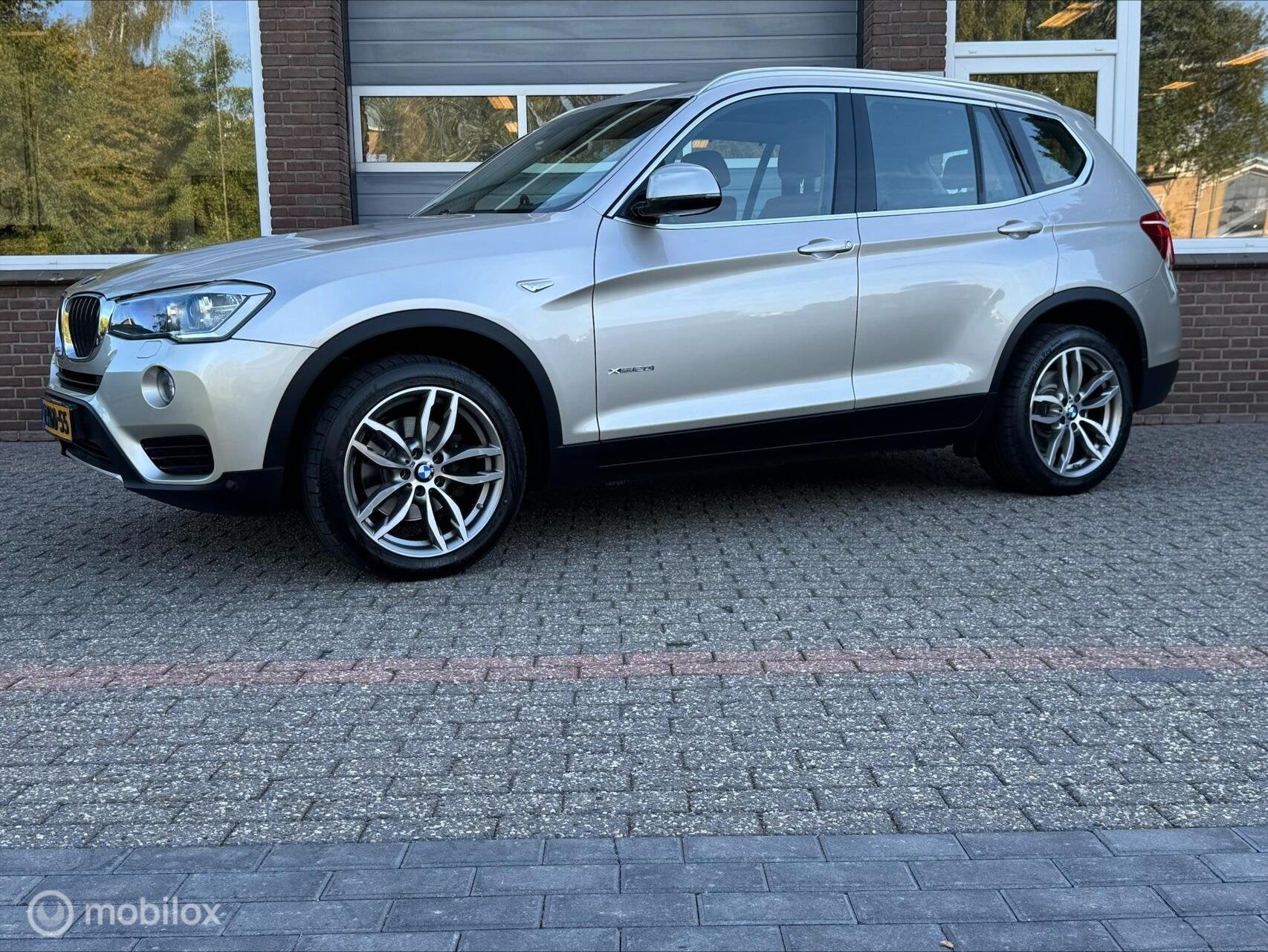 BMW X3 xDrive20i HIGH EXE LEDER/PANO/ECC-AIRCO/CRUISE, Auto's, Automaat, Gebruikt, Euro 6, 4 cilinders