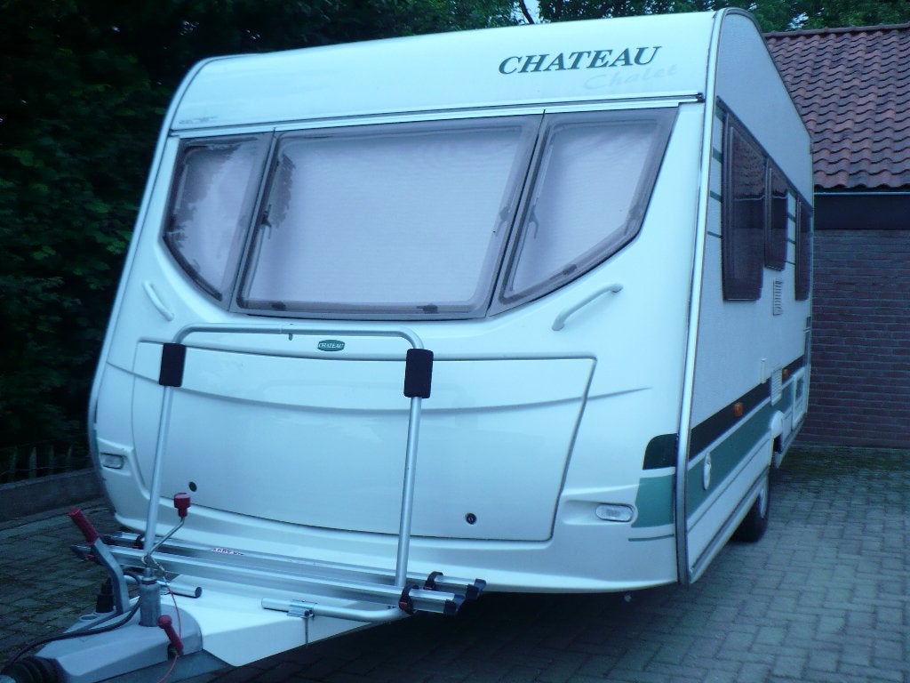 Chateau Calista Chalet 450, bj2005, mover, voortent, luifel, Chateau, Omvormbare zithoek, Rondzit, 750 - 1000 kg