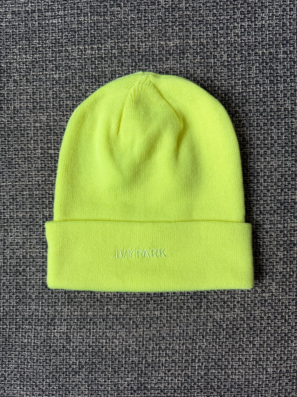 Adidas x Ivy Park Groene Muts One Size, Ophalen of Verzenden, Nieuw, Maat 38/40 (M), Muts