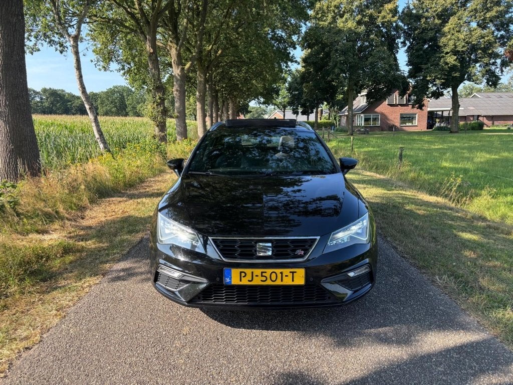 SEAT Leon ST 1.4 EcoTSI FR | Pano | Camera | CarPlay | NAP |, Auto's, Gebruikt, Euro 6, 4 cilinders, 150 pk