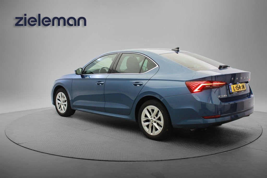 Skoda OCTAVIA 1.0 TSI Business Edition Plus - Digitaal Cockp, Auto's, Skoda, Voorwielaandrijving, Electronic Stability Program (ESP)