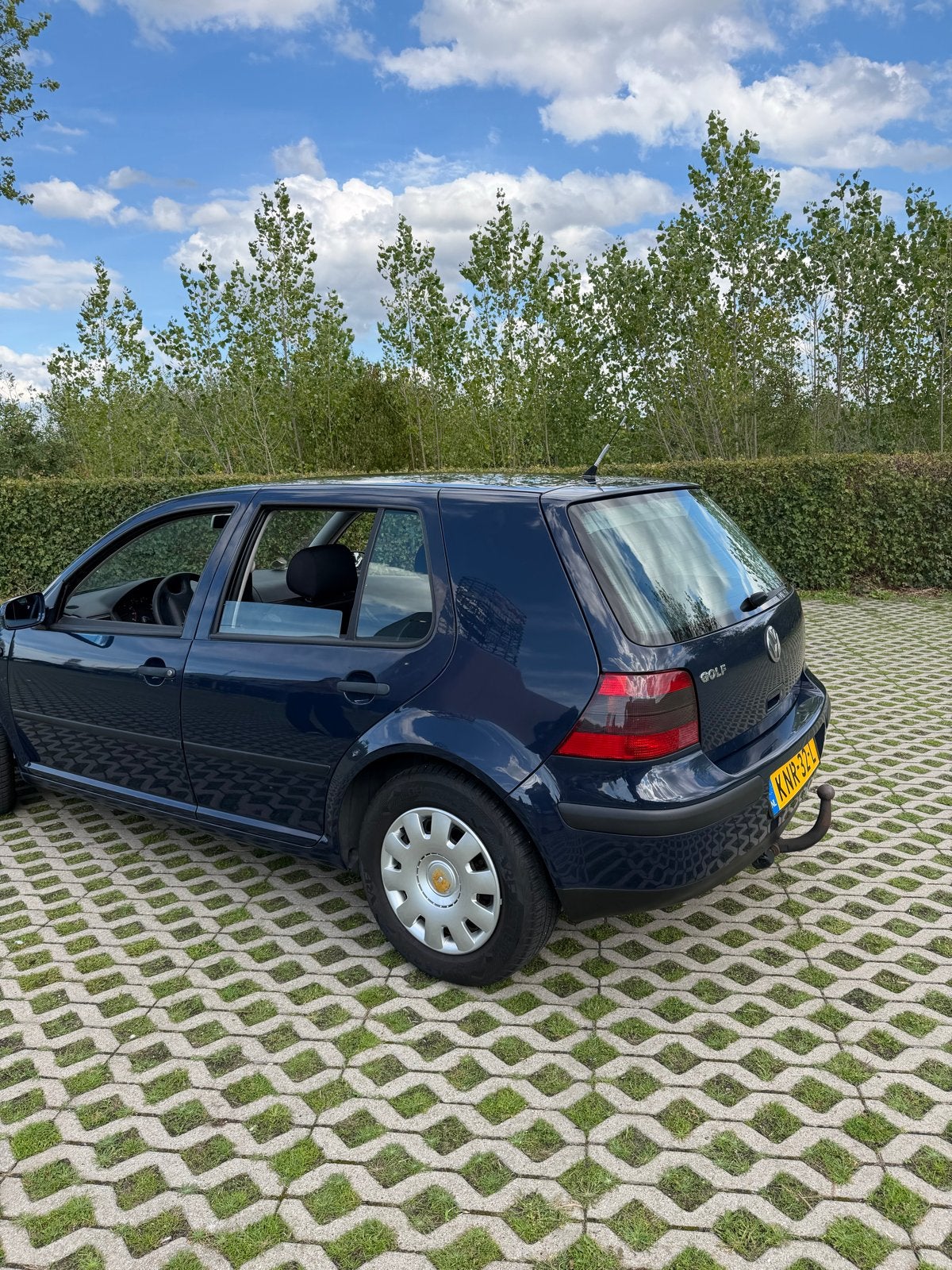 Volkswagen golf 4 1.4 2002, Auto's, Voorwielaandrijving, 74 pk, Zwart, Blauw