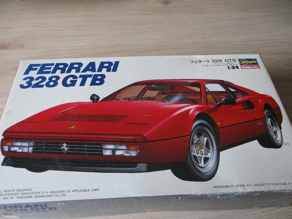 Hasegawa Ferrari 328 GTB, Hobby en Vrije tijd, Overige merken, Gebruikt, Auto, Groter dan 1:32
