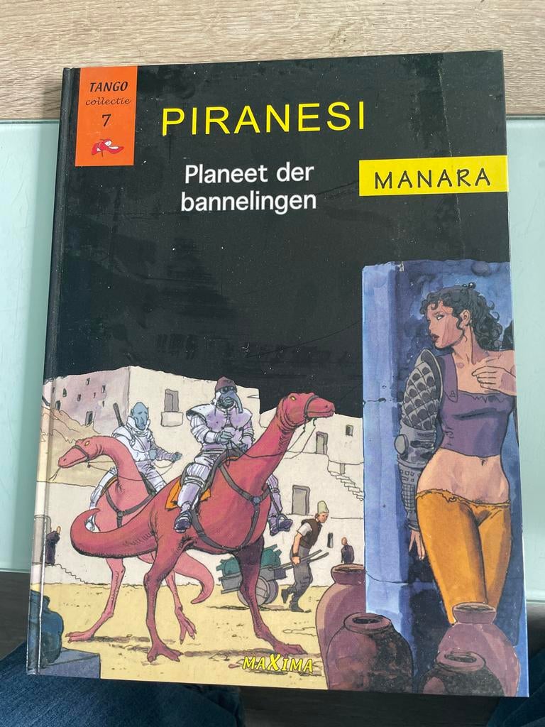 Piranesi: Planeet der bannelingen - Manara (Tango collectie), Boeken, Stripboeken, Eén stripboek, Ophalen of Verzenden, Gelezen