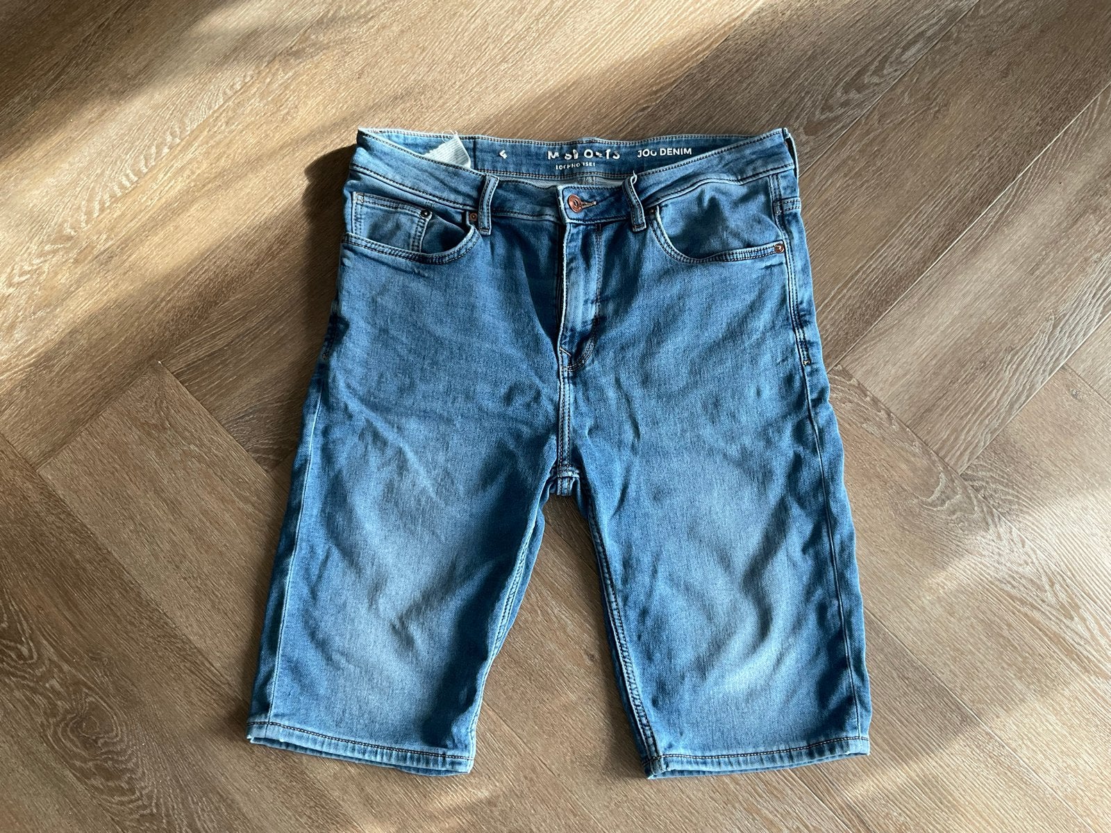 Mooi korte spijkerbroek - Jog Denim, Ophalen of Verzenden, Zo goed als nieuw, Blauw, Overige jeansmaten