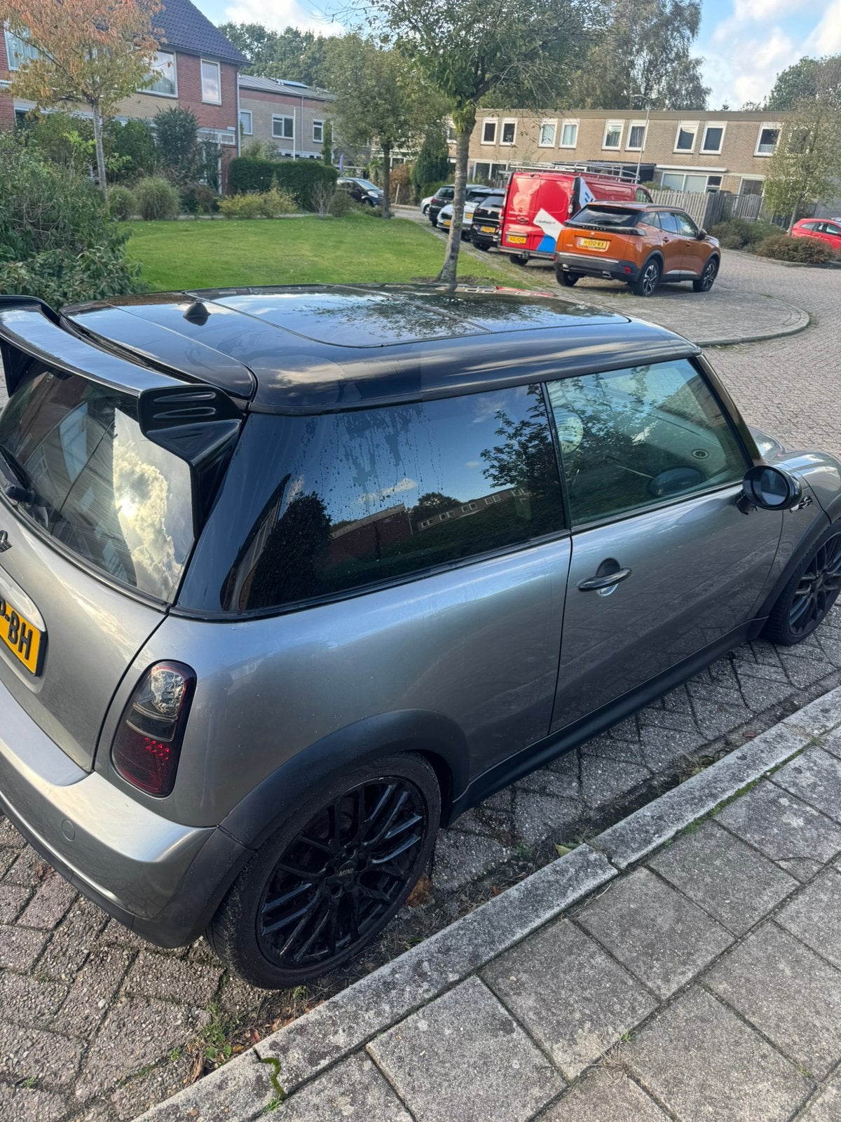 Mini 1.6 16V Cooper S 2004 Grijs, Auto's, 202 pk, 750 kg, 4 cilinders, 4 stoelen