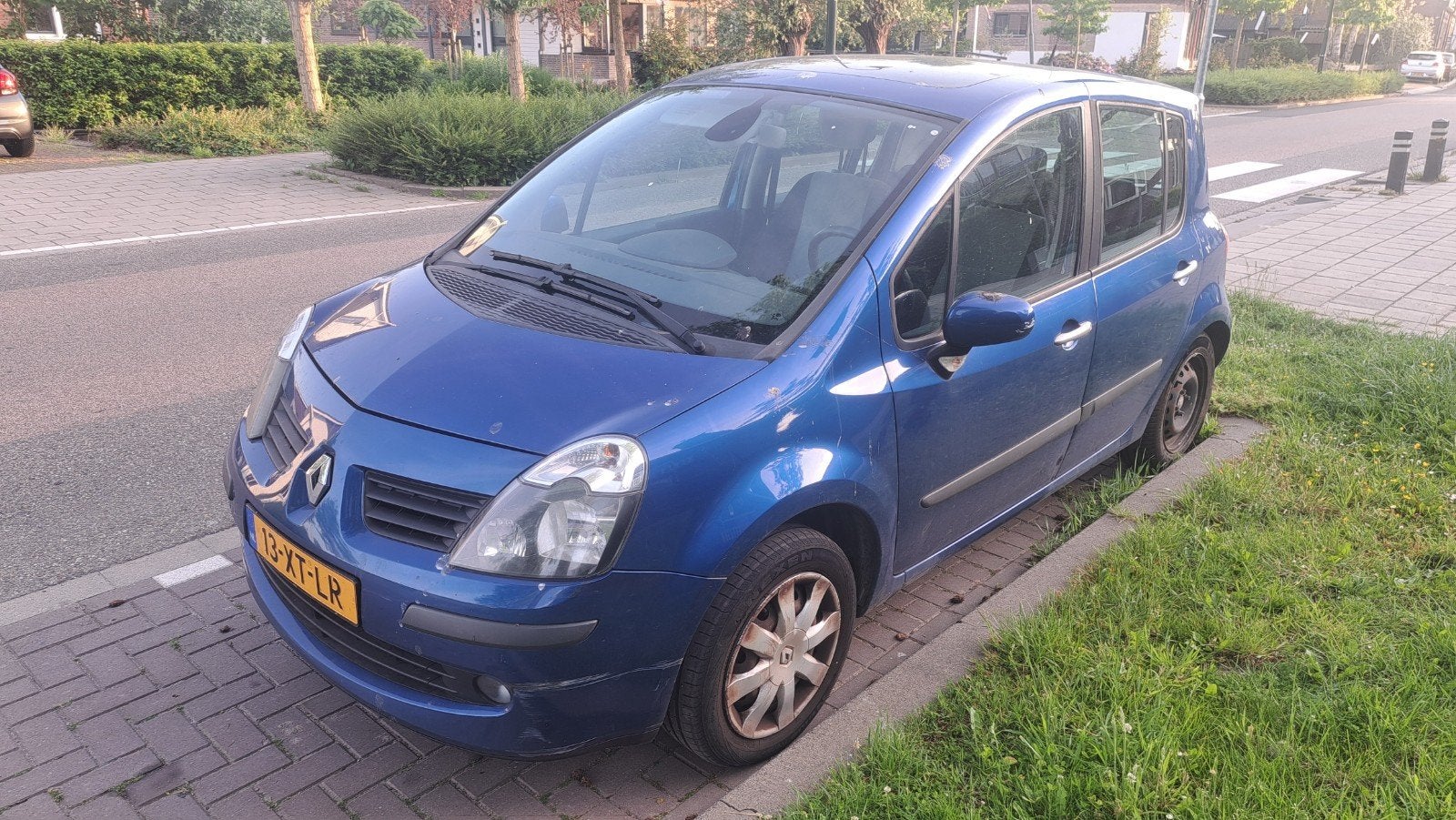 Renault Modus 1.4 16V 72KW E4 2007 Blauw, Voorwielaandrijving, 15 km/l, 4 cilinders, Blauw