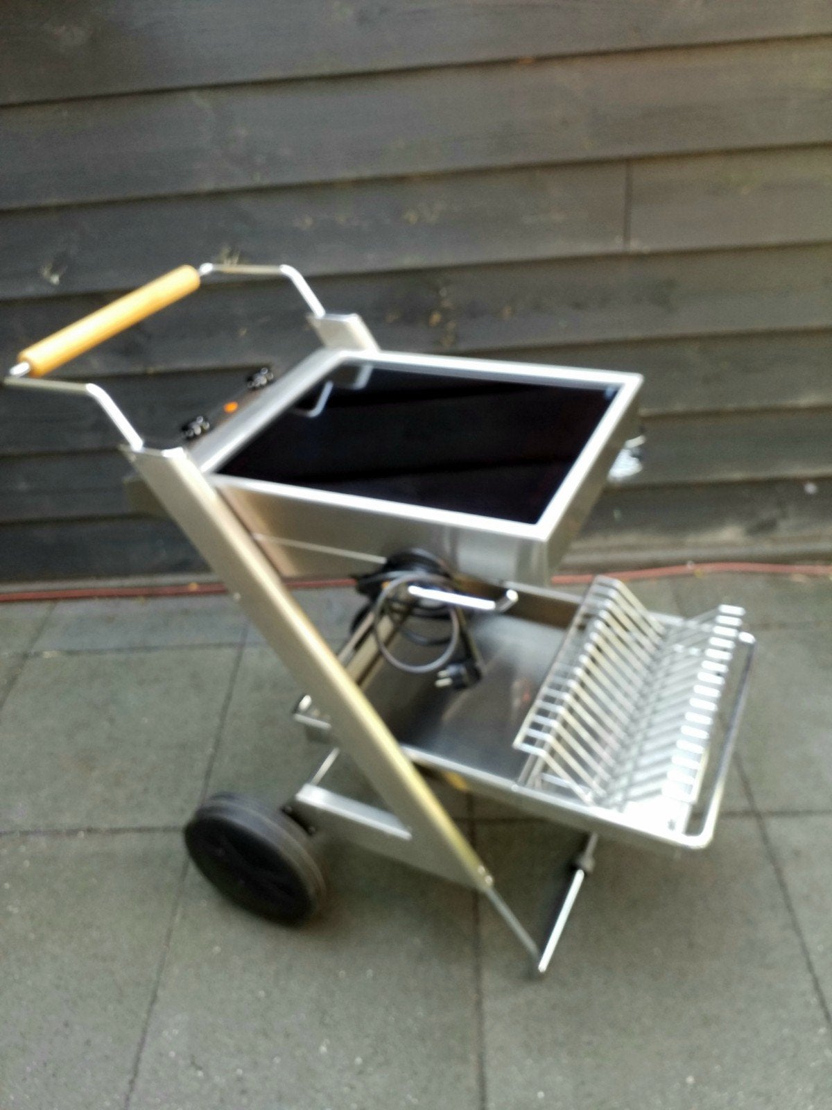 Pelgrim PG 100 Partygrill - Elektrische BBQ op wielen, Ophalen, Gebruikt, Pelgrim
