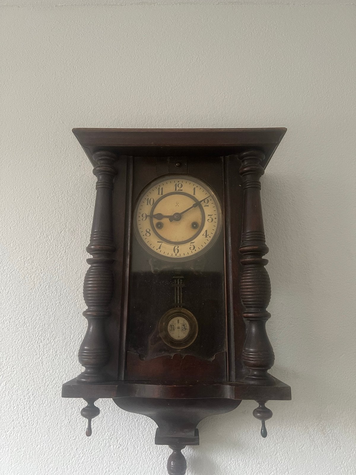 Antieke pfeilkreuz wandklok, Ophalen of Verzenden
