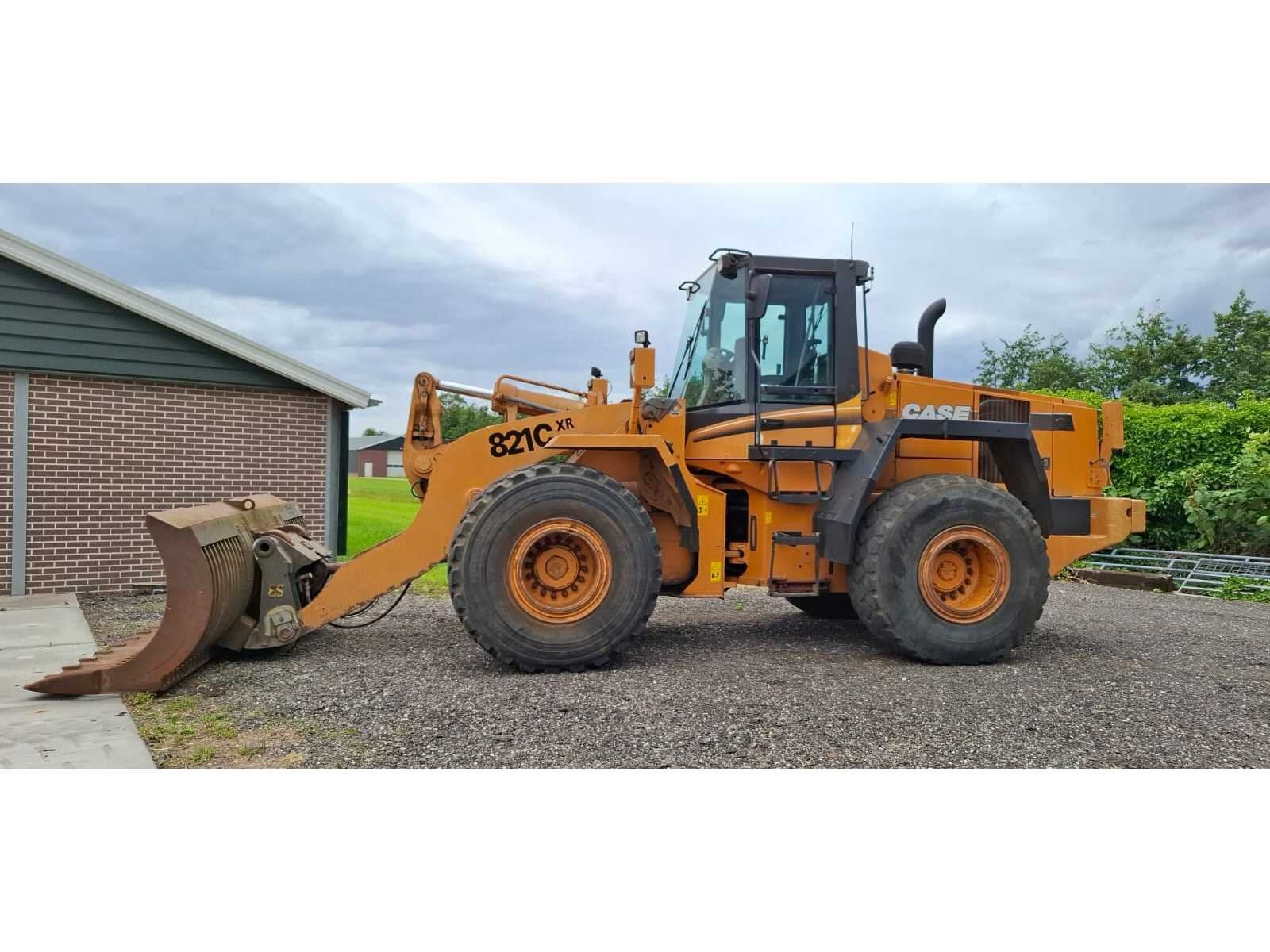 2002 Wiellader case 821C Shovel, Wiellader of Shovel