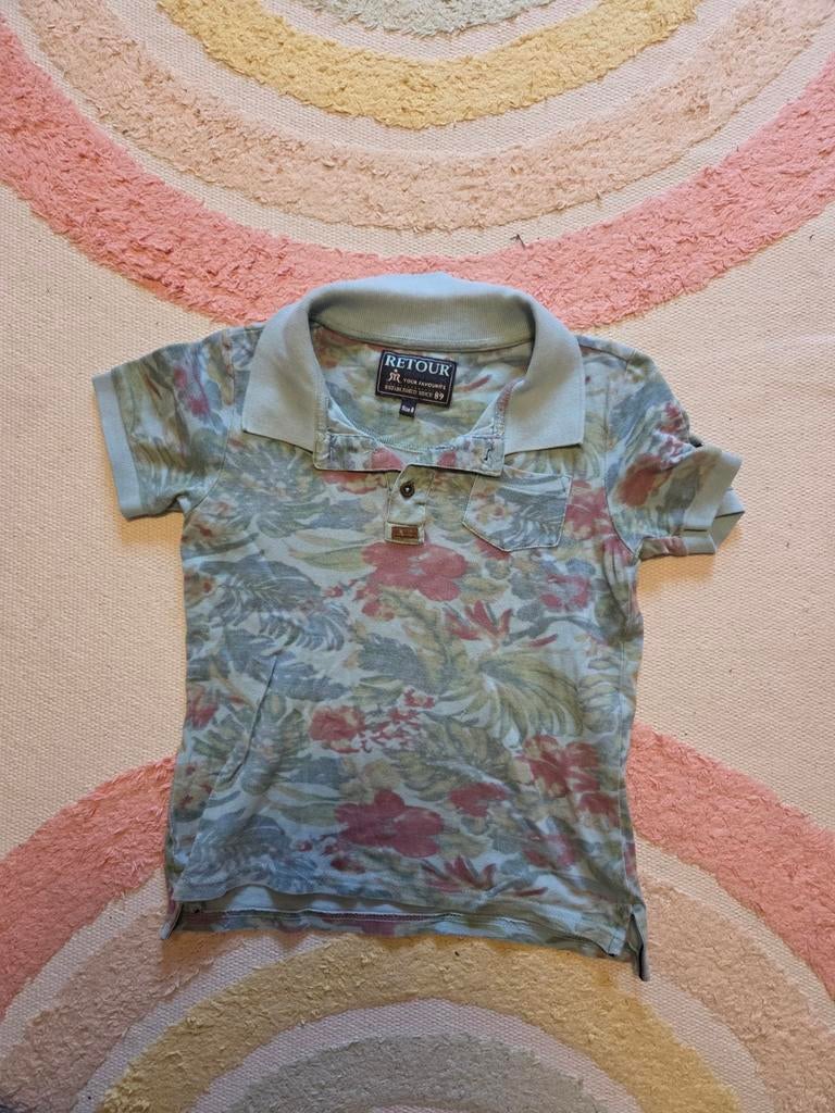 Retour polo maat 128 met botanische print
1 los draadjes zie, Kinderen en Baby's, Kinderkleding | Maat 128, Gebruikt, Ophalen of Verzenden