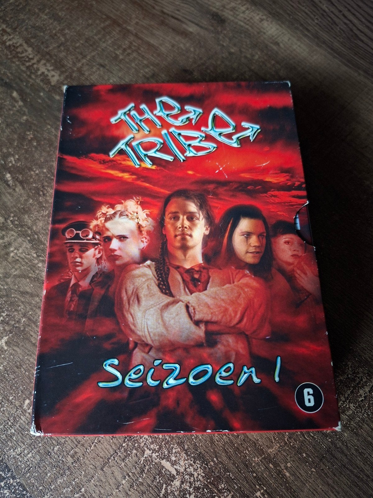 The Tribe Seizoen 1 DVD Boxset, Cd's en Dvd's, Seizoen 1, Nederlands, Science Fiction en Fantasy, Ophalen of Verzenden