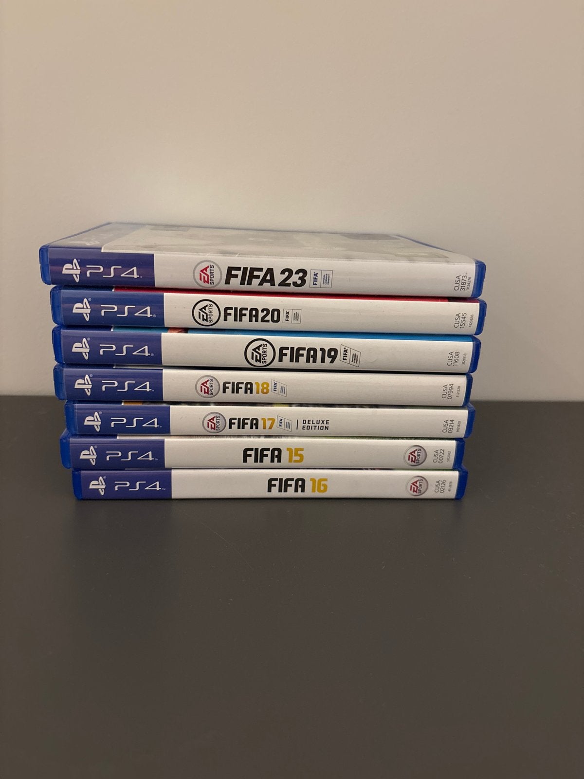 FIFA PS4 Collectie: FIFA 15 t/m FIFA 23 (7 games), Gebruikt, Eén computer, Ophalen of Verzenden, Sport