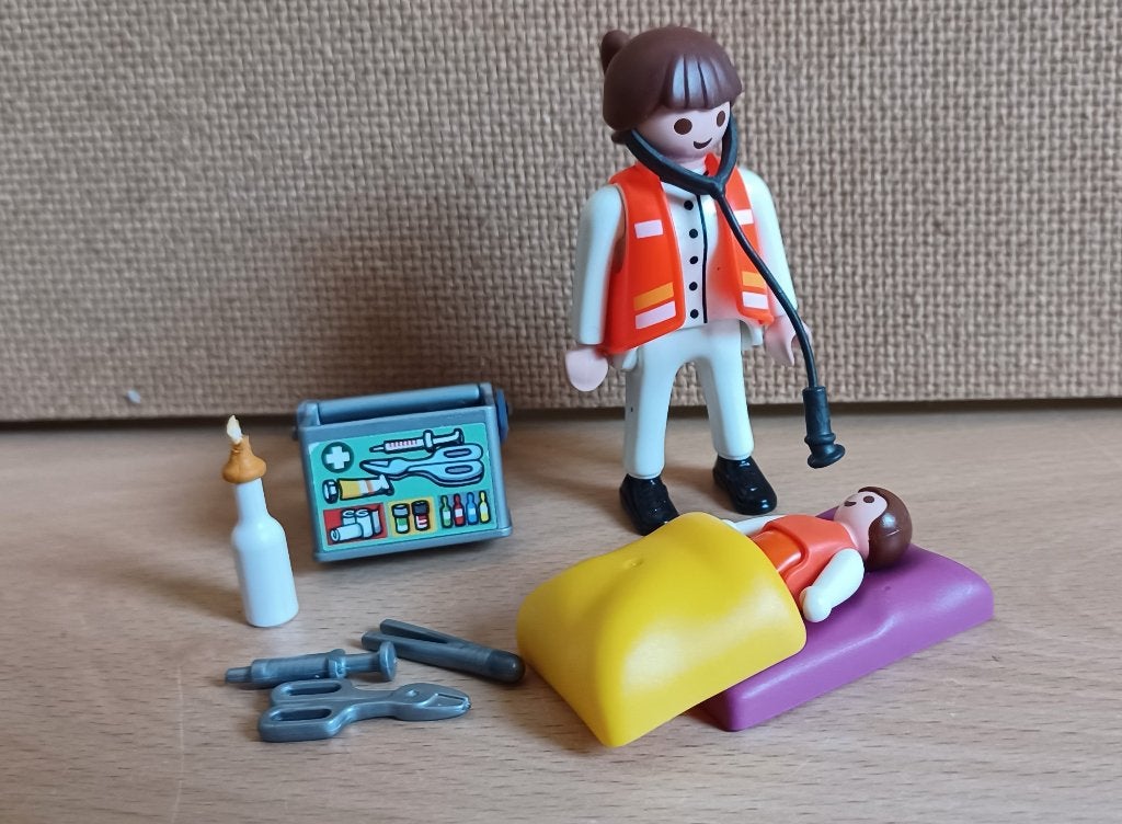 playmobil kinderarts, Ophalen of Verzenden, Zo goed als nieuw, Complete set