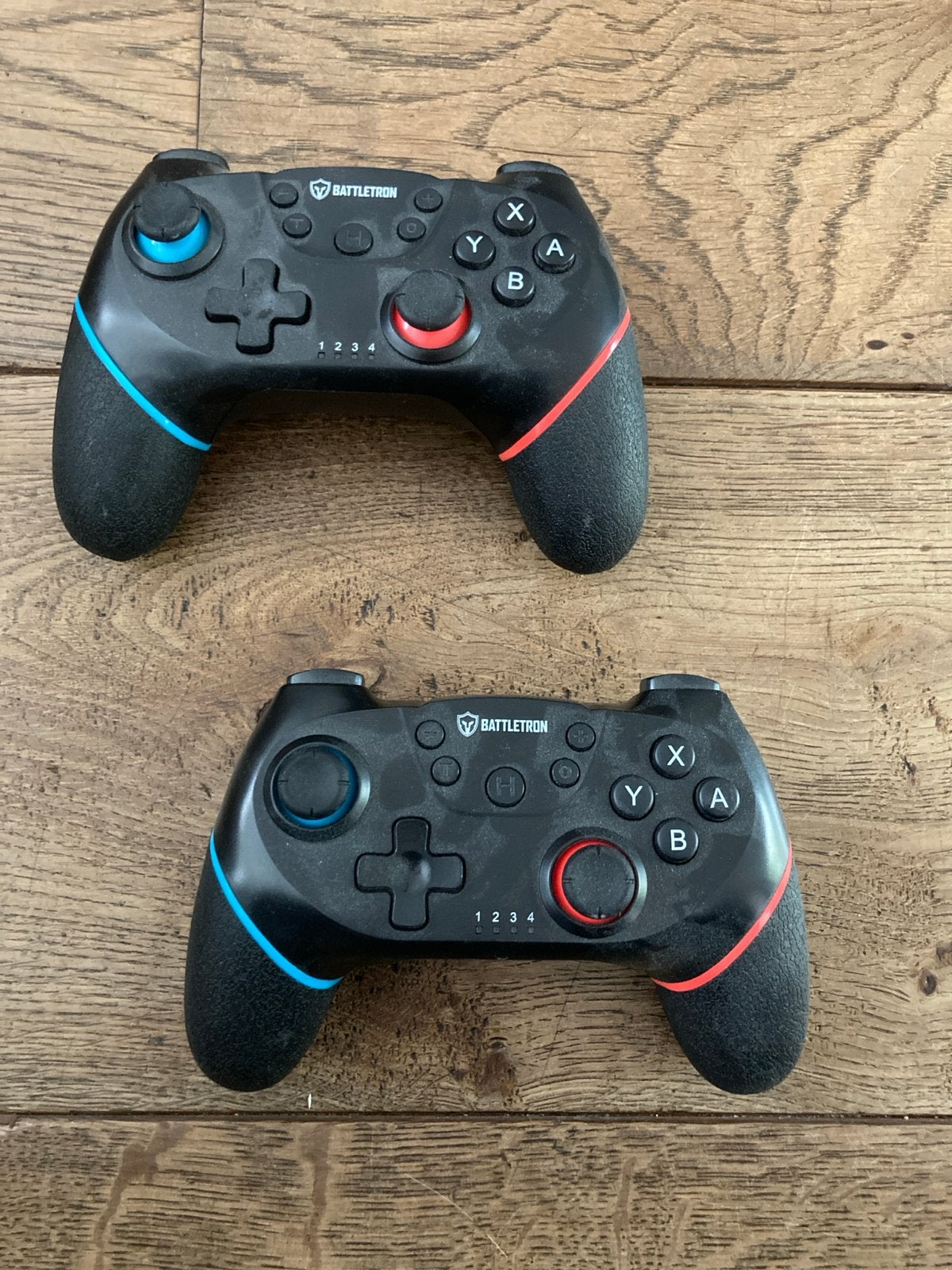 2x Battletron Controllers - Zo goed als nieuw, Overige merken, Ophalen of Verzenden, Zo goed als nieuw, Overige typen