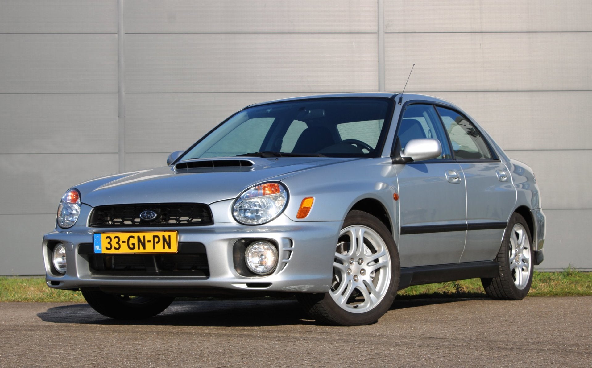Subaru Impreza 2.0 WRX AWD NL-Auto Airco Origineel, Auto's, Subaru, 1994 cc, Stof, Gebruikt, 4 cilinders
